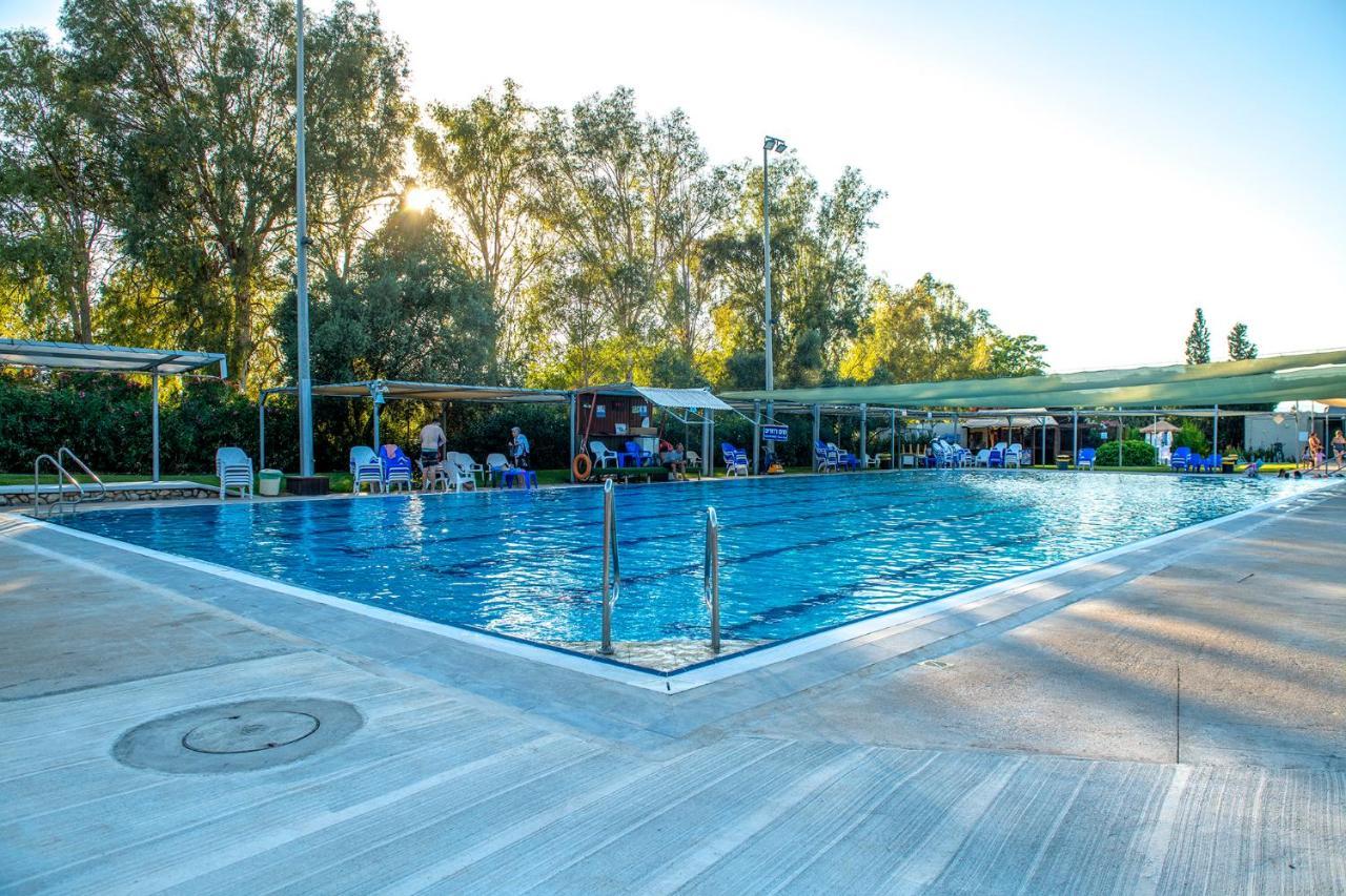 כפר הנופש קיבוץ גדות Kibbutz Gadot Galilean Resort Εξωτερικό φωτογραφία