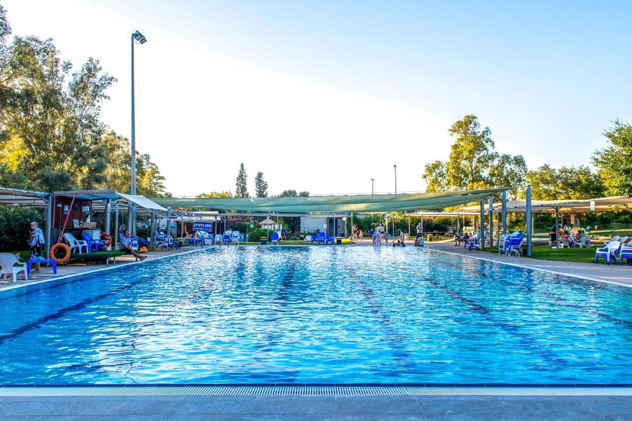 כפר הנופש קיבוץ גדות Kibbutz Gadot Galilean Resort Εξωτερικό φωτογραφία